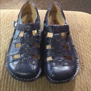 Alegria sandals 38